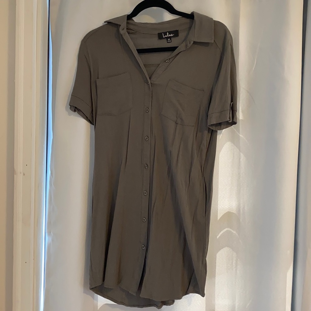 Army green / grey Lulu’s dress